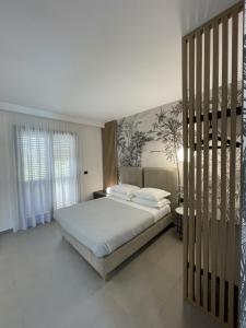 marty luxury bandb