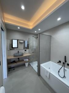 marty luxury bandb