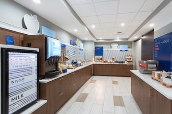 holiday inn express and suites fleming island by ihg