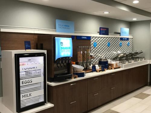 holiday inn express and suites fleming island by ihg