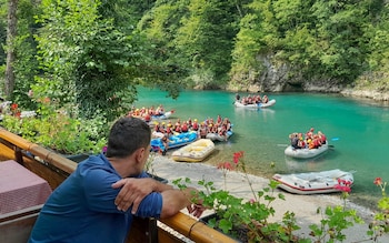 rafting camp encijan
