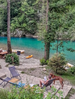 rafting camp encijan