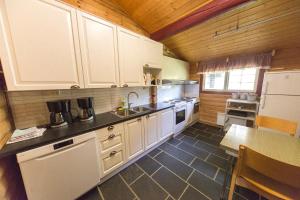 Dombas Hostel,Dovre>>Dombas,2 star