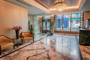 eyre square hotel
