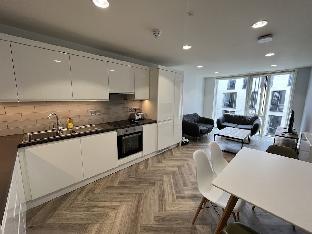 eyre square hotel