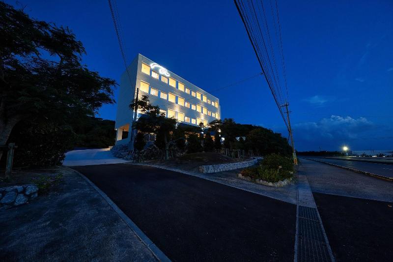 marea resort motobu