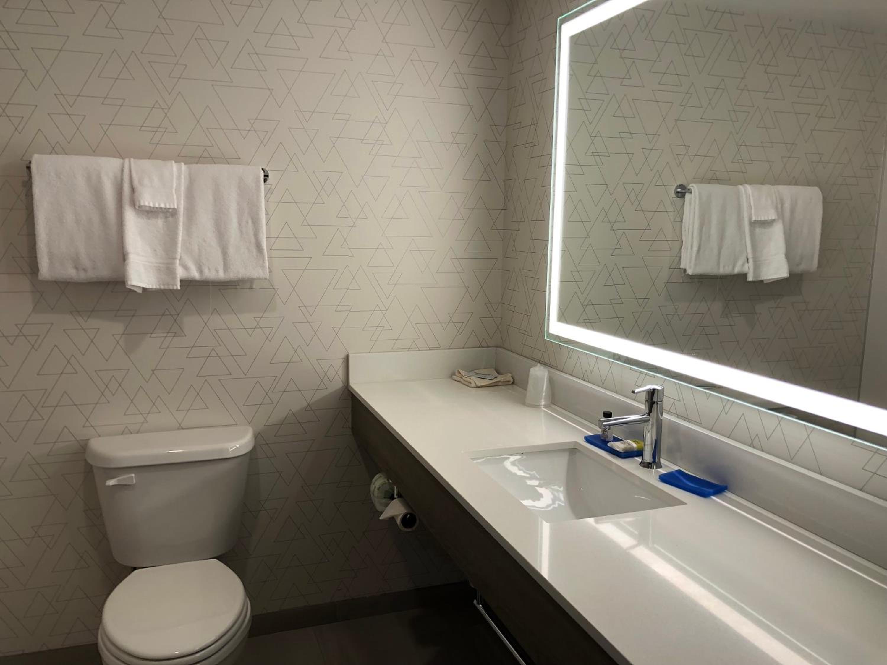 holiday inn express hotel and suites donegal by ihg