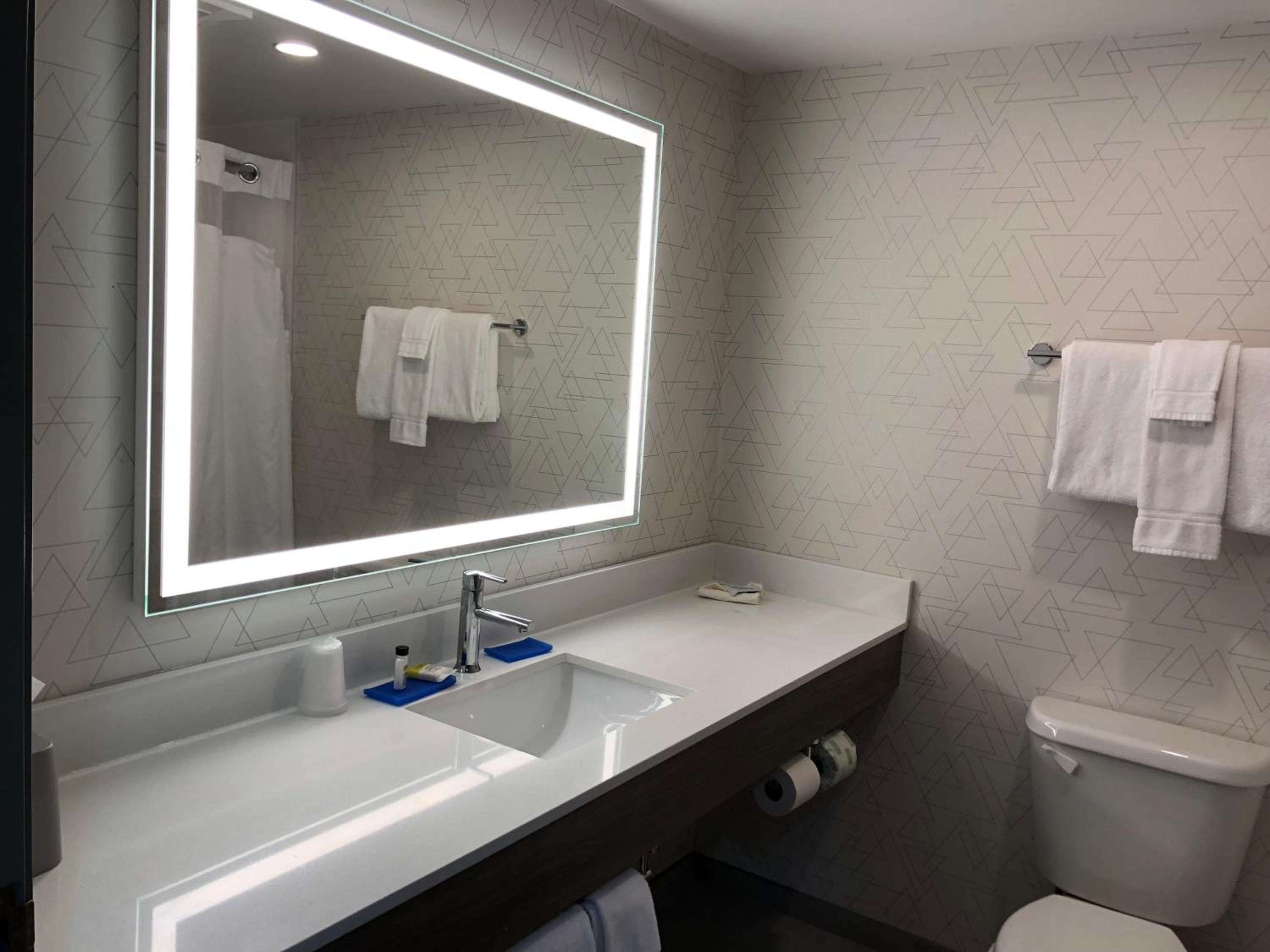 holiday inn express hotel and suites donegal by ihg