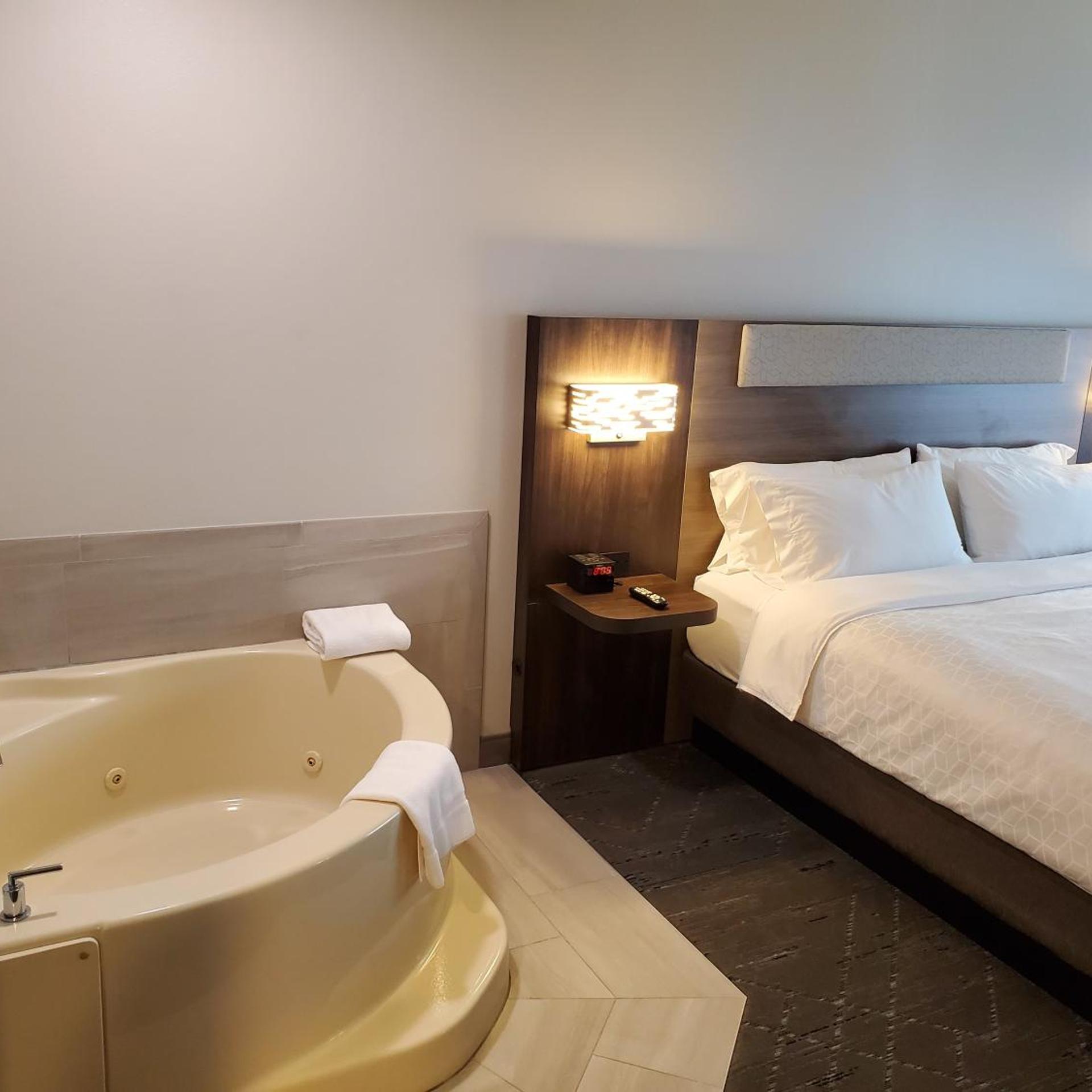 holiday inn express hotel and suites donegal by ihg