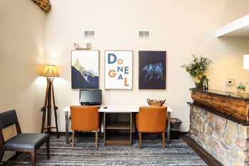 holiday inn express hotel and suites donegal by ihg