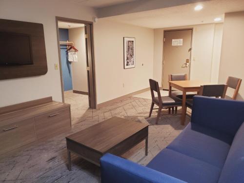 holiday inn express hotel and suites donegal by ihg