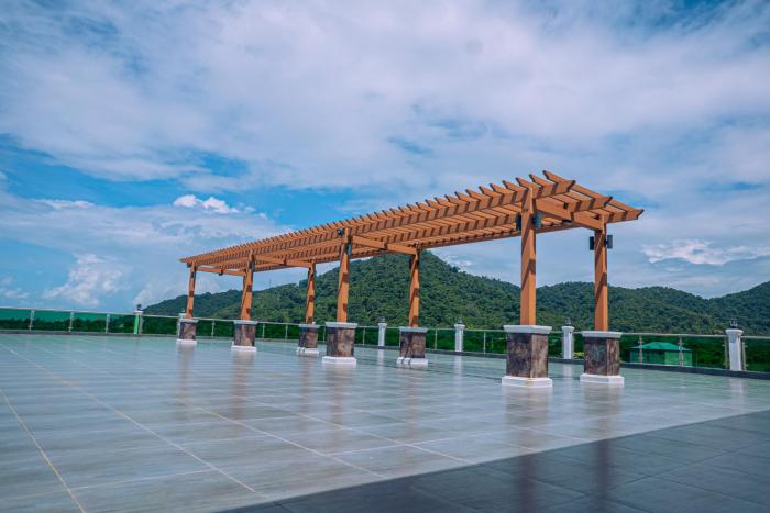 sangkahak mith hotel