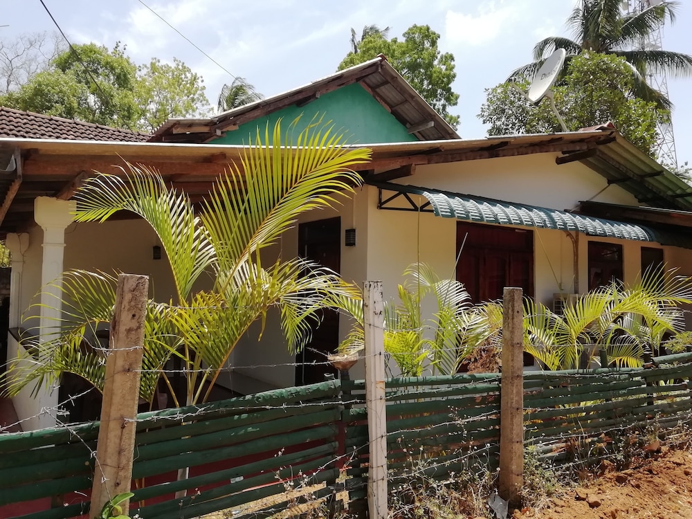 nest rest inn