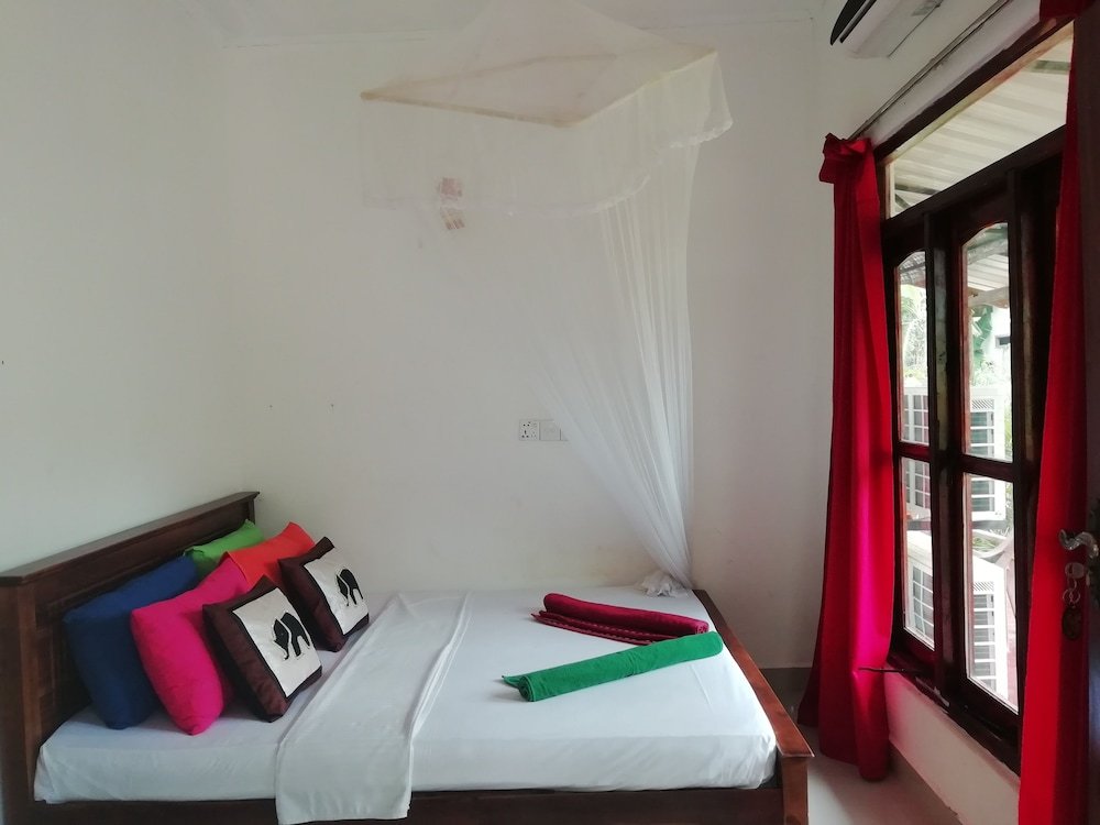nest rest inn