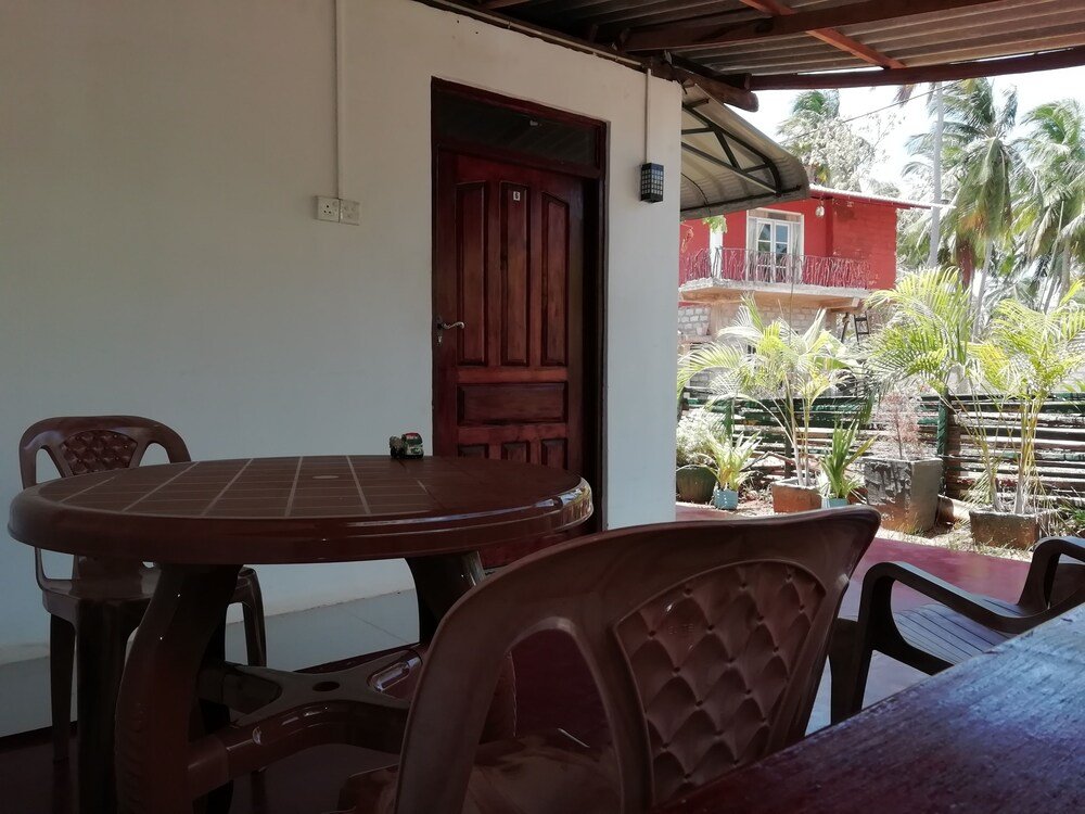 nest rest inn