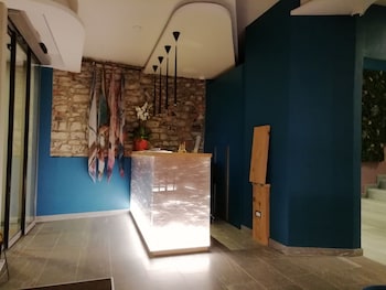 73 boutique hotel