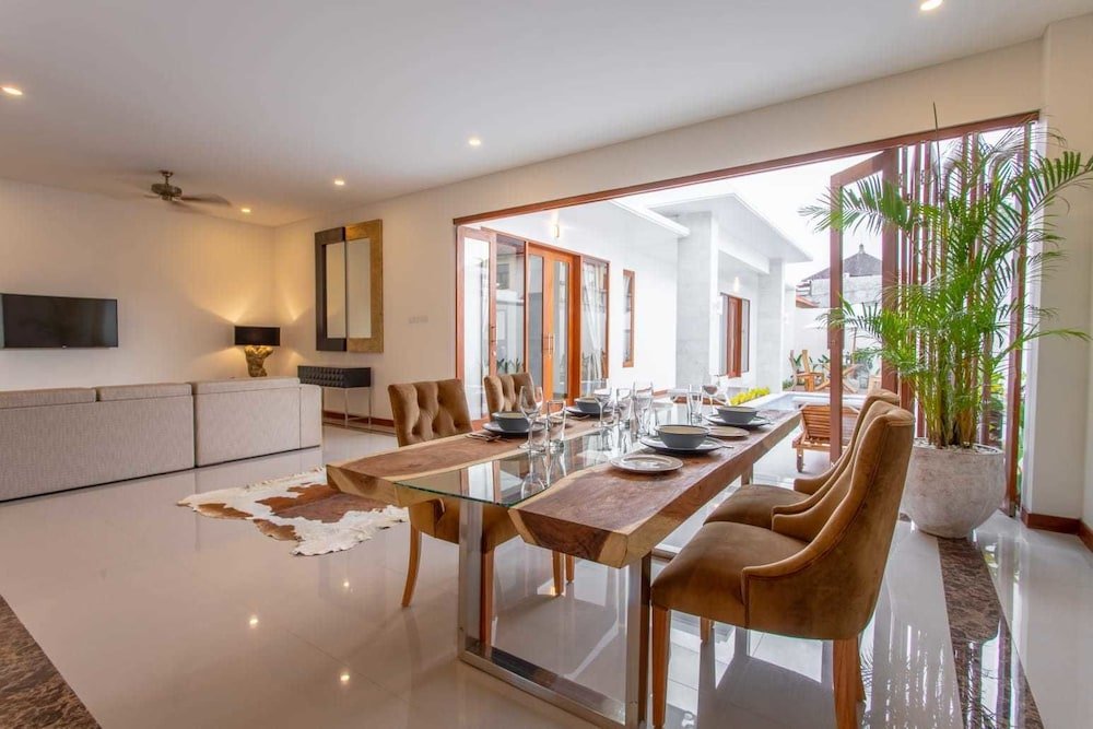 monaco blu luxury villas and spa