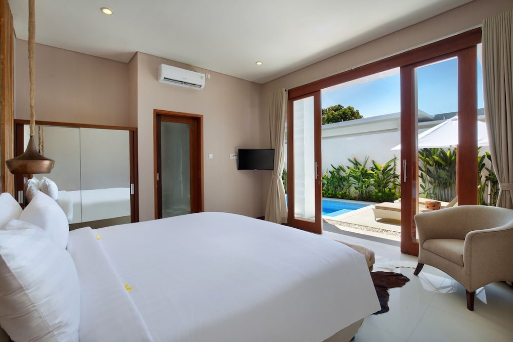 monaco blu luxury villas and spa