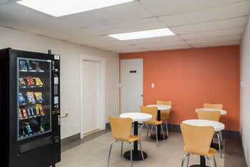 motel 6 fort st john bc