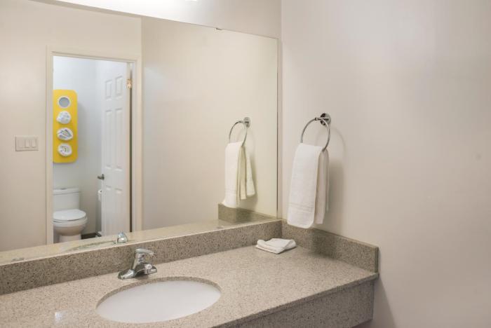 motel 6 fort st john bc