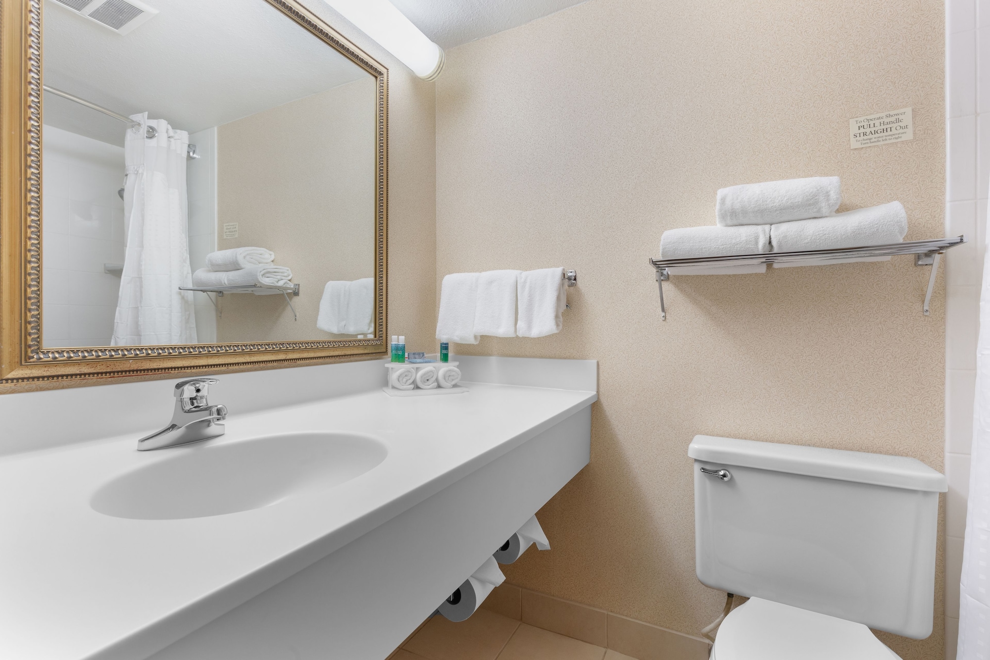 holiday inn express chicago downers grove by ihg