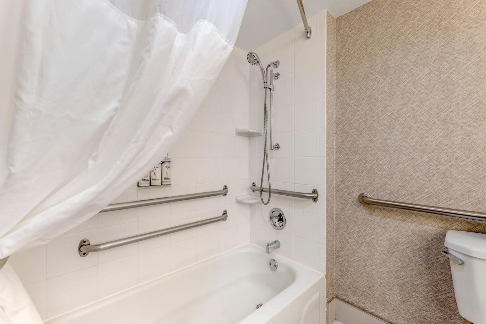 holiday inn express chicago downers grove by ihg