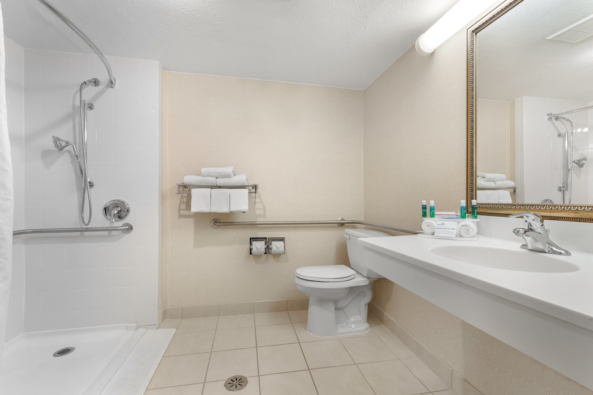 holiday inn express chicago downers grove by ihg
