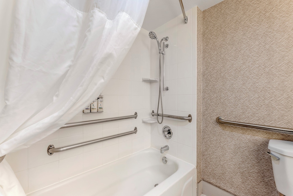 holiday inn express chicago downers grove by ihg