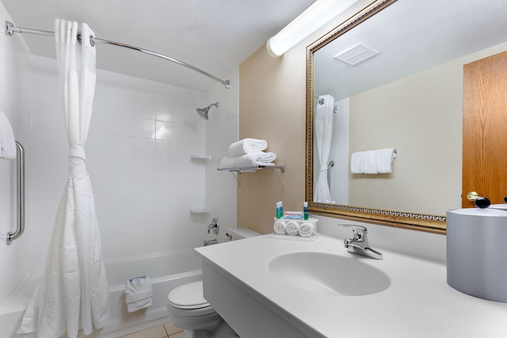 holiday inn express chicago downers grove by ihg