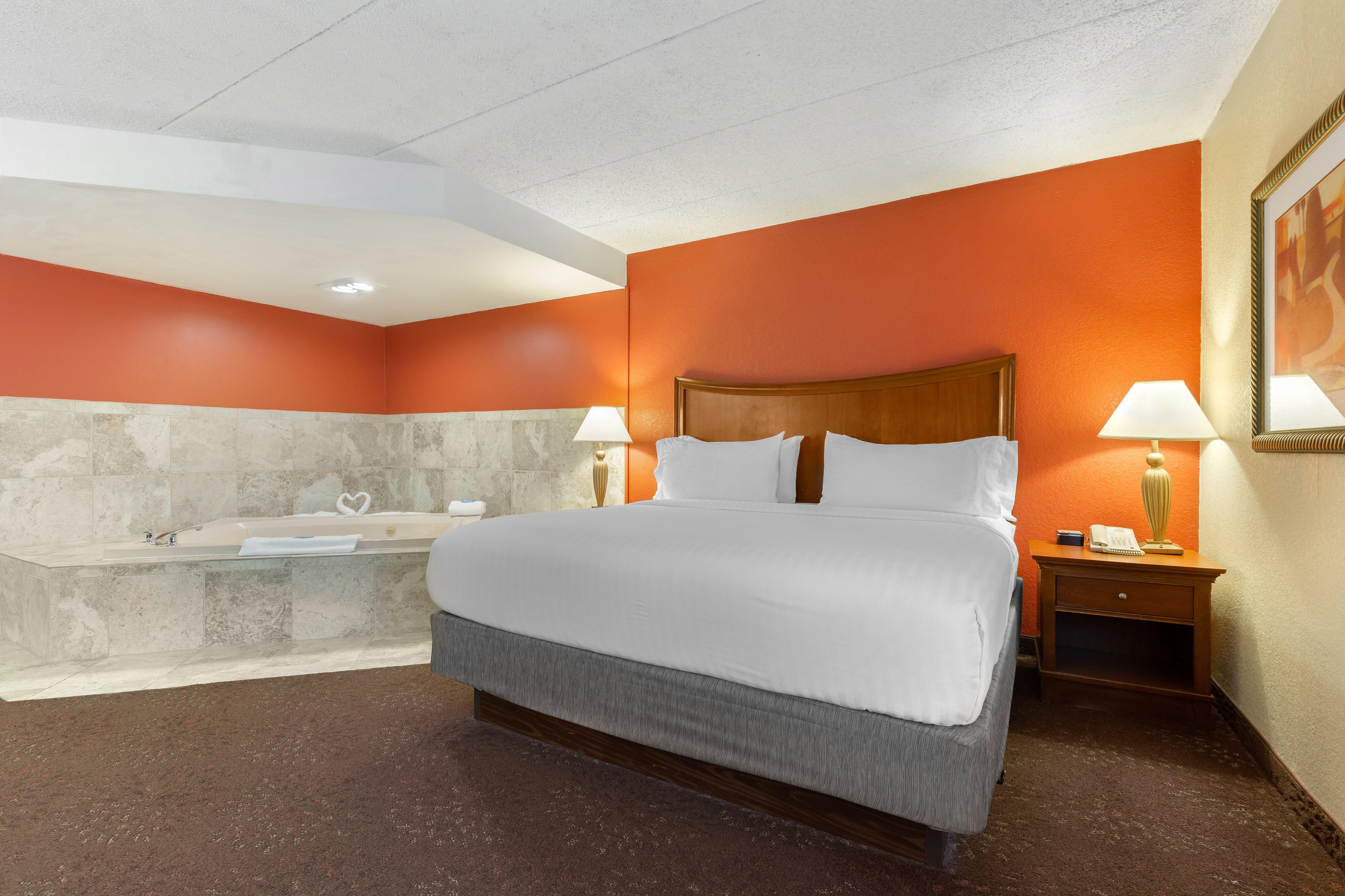 holiday inn express chicago downers grove by ihg