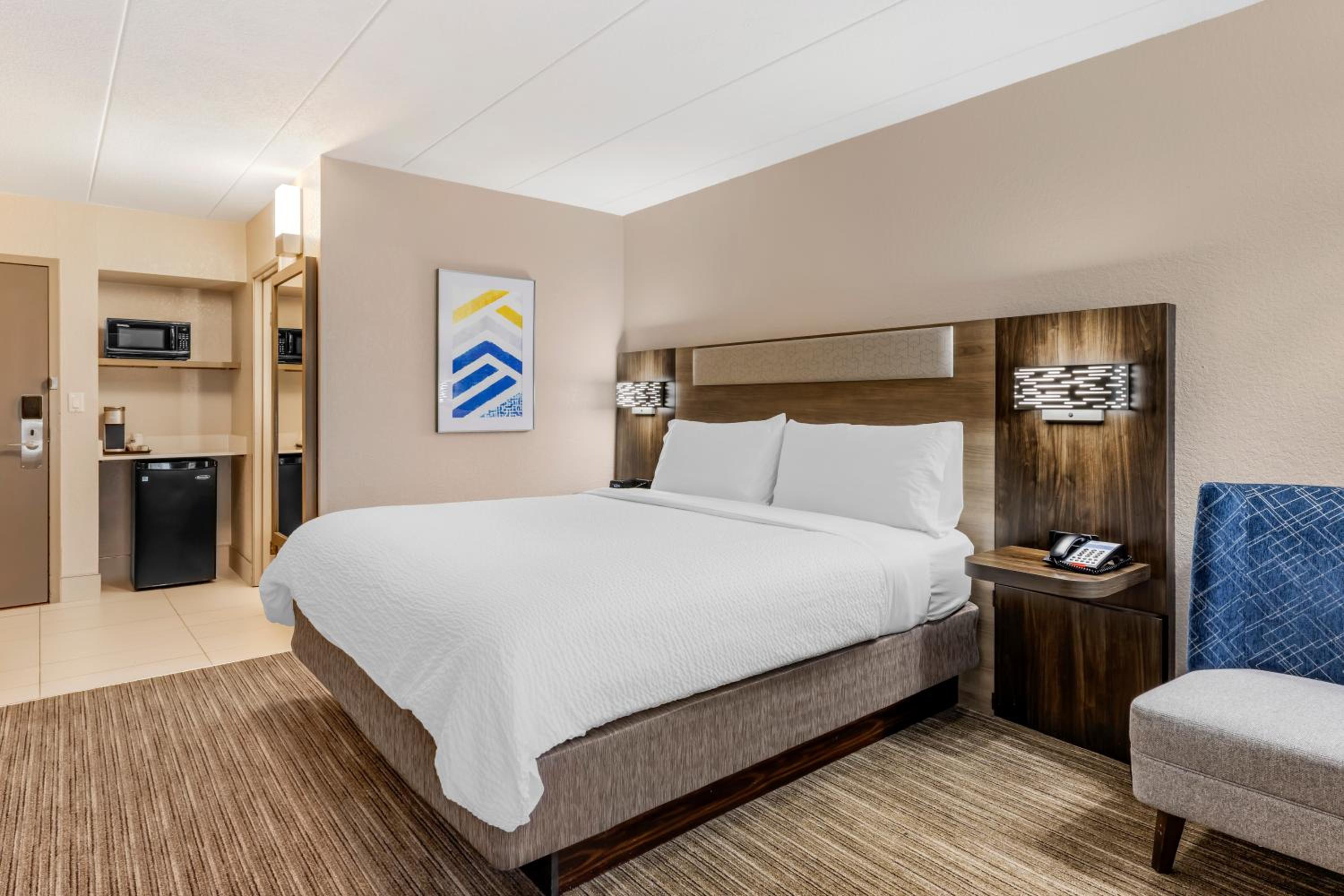 holiday inn express chicago downers grove by ihg