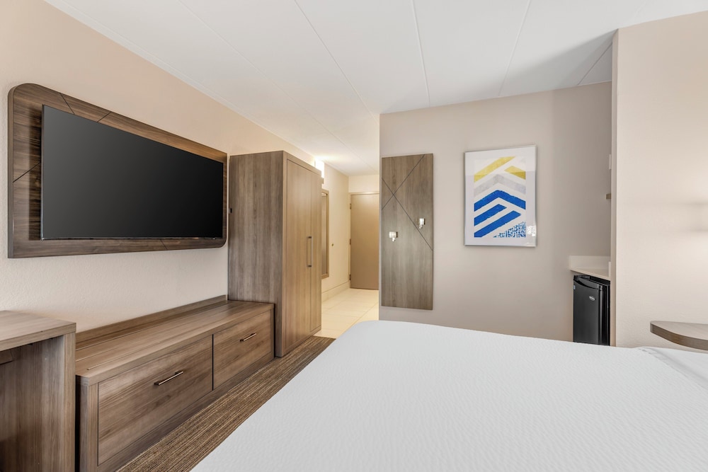 holiday inn express chicago downers grove by ihg