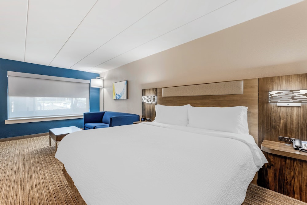 holiday inn express chicago downers grove by ihg