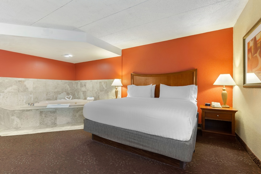 holiday inn express chicago downers grove by ihg