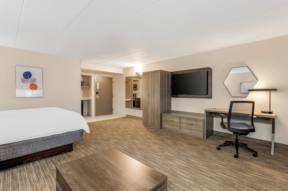 holiday inn express chicago downers grove by ihg