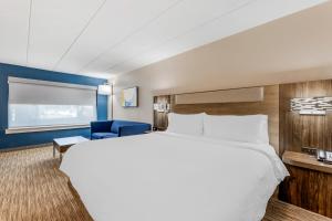holiday inn express chicago downers grove by ihg