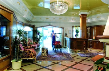 Cityhotel Goldener Adler B&B,Chiusa>>Bolzano,4 star