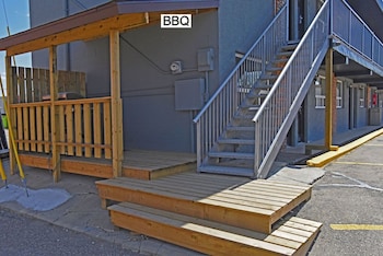 econo lodge inn and suites