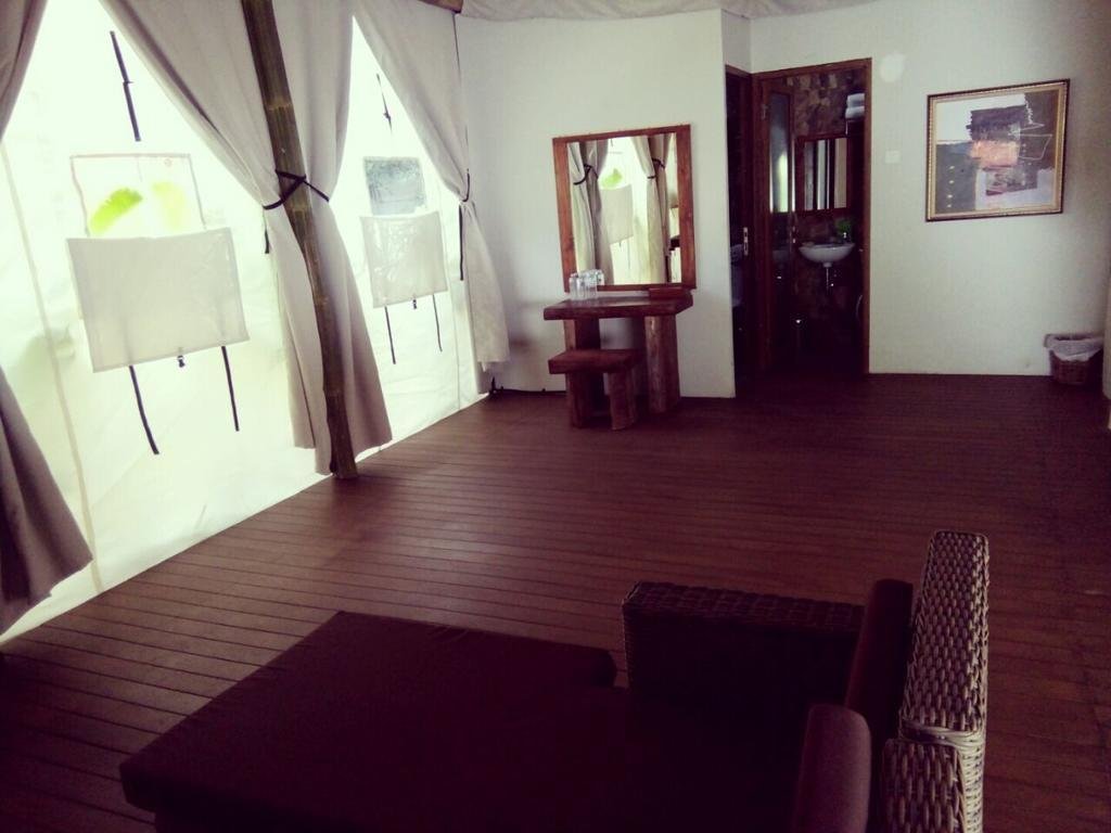 maribaya glamping tent