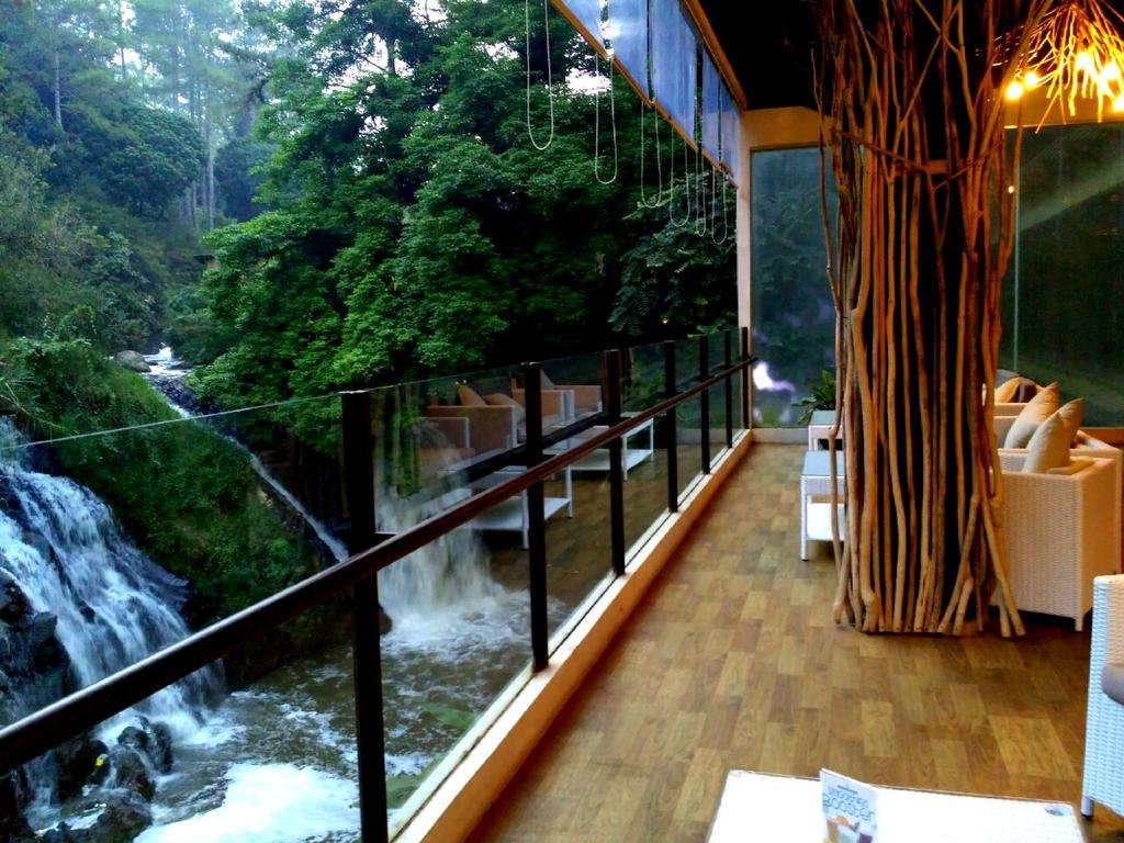 maribaya glamping tent