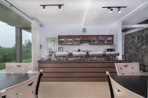 The Harrington Heritage Bungalow,Bogawantalawa>>Ambewella,3.5 star