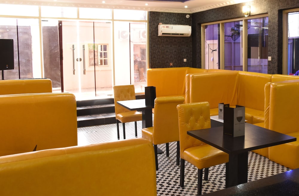 ambience hotel and resorts