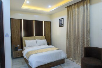 ambience hotel and resorts