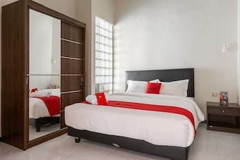 reddoorz soekarno hatta indah