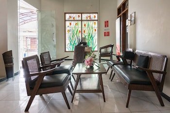 reddoorz soekarno hatta indah