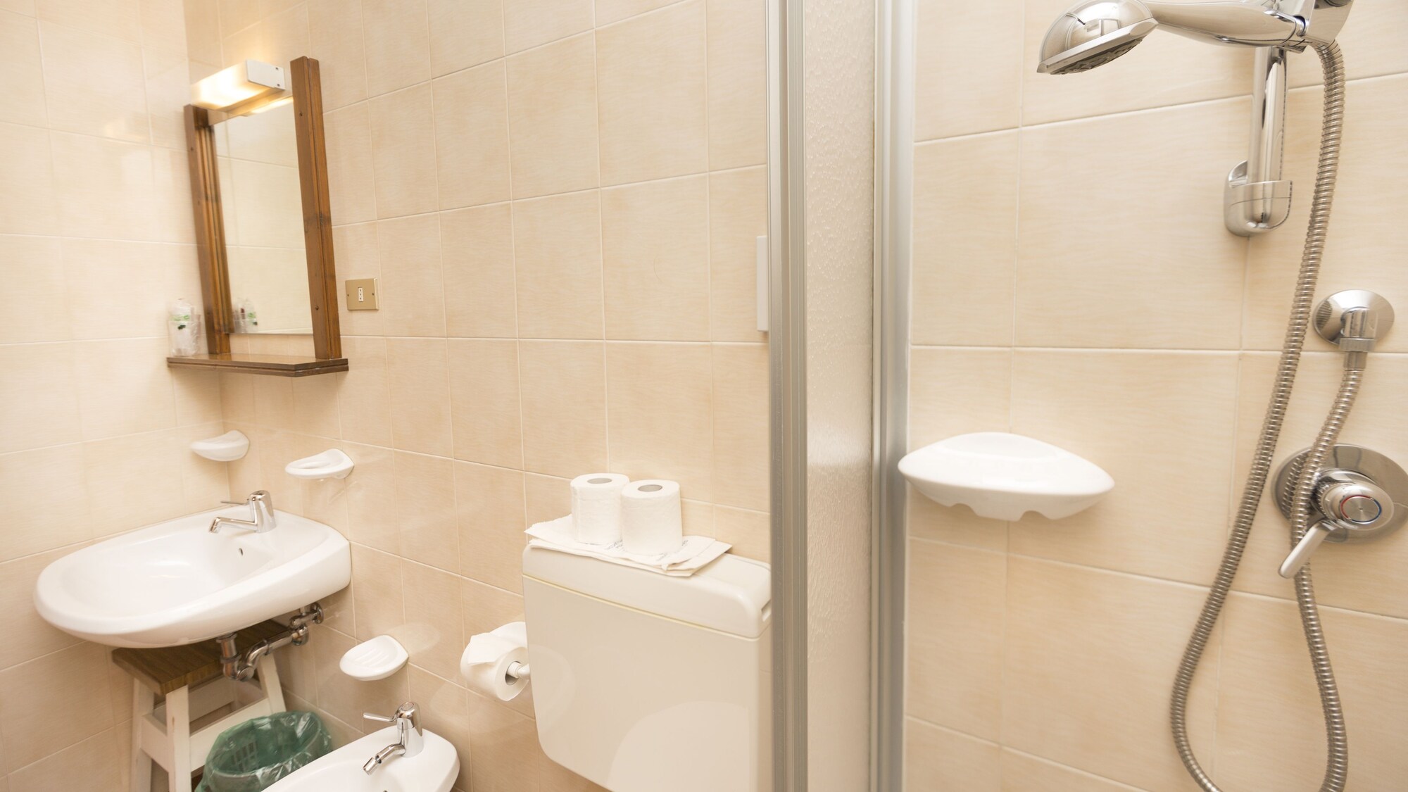 hotel garni edy