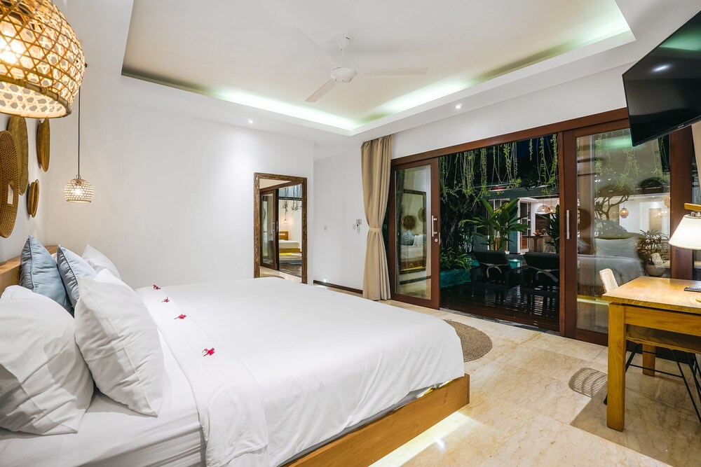 villa frangipani