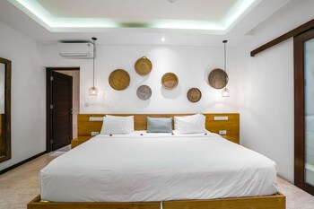 villa frangipani