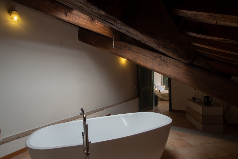 santa cecilia perugia rooms and suite