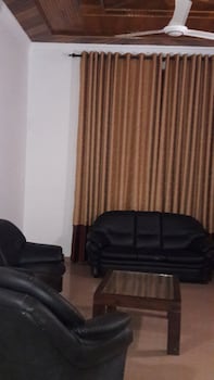 Roo Neeroga,Mahawewa>>Chilaw,3 star